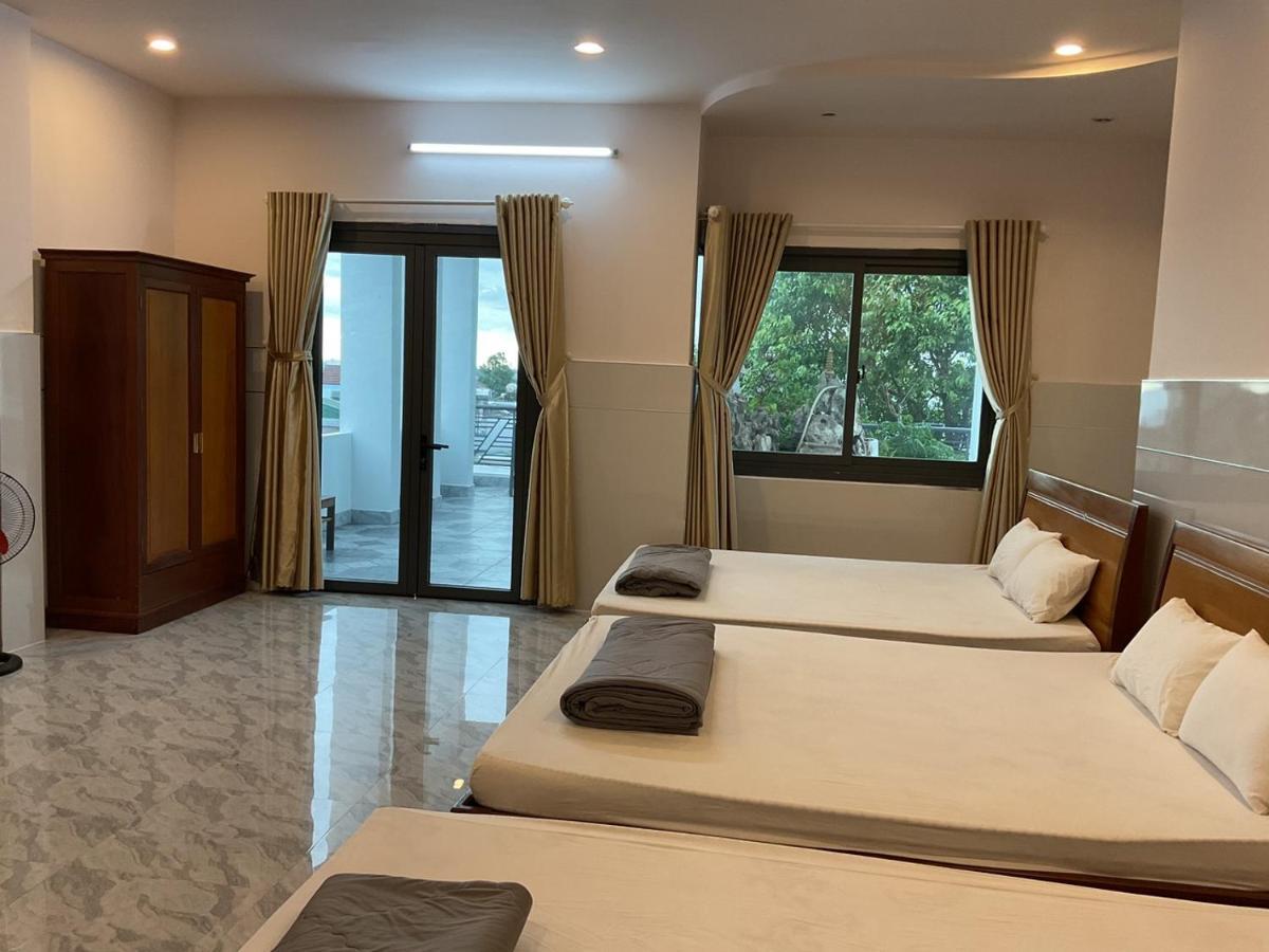 Hoang Linh Hotel Buon Ma Thuot Exterior foto