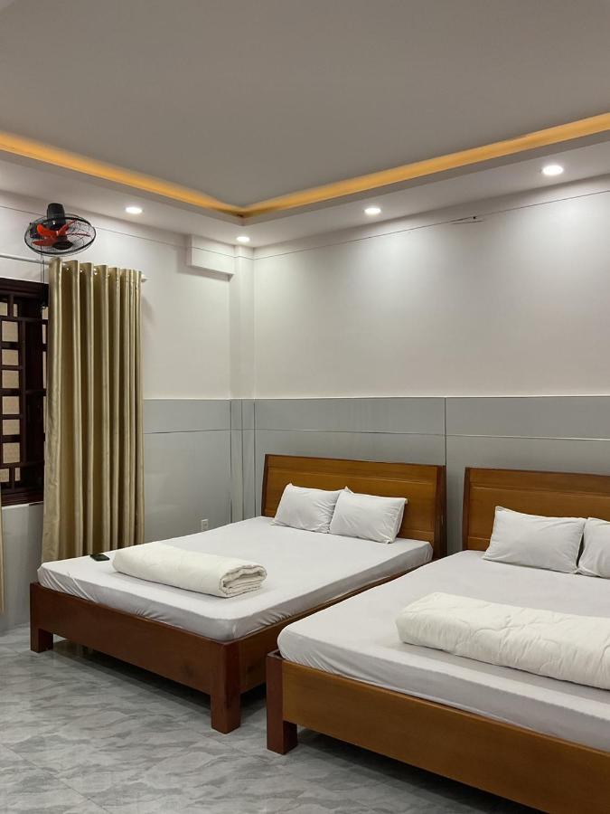 Hoang Linh Hotel Buon Ma Thuot Exterior foto